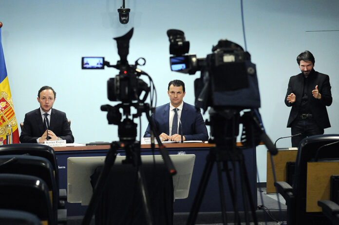 Xavier Espot i Jordi Gallardo van anunciar els sectors que obriran dilluns