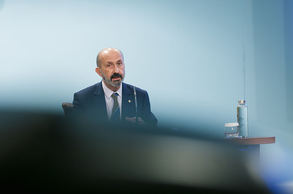 Ministre de Salut Joan Martínez Benazet parlant del Cribratge