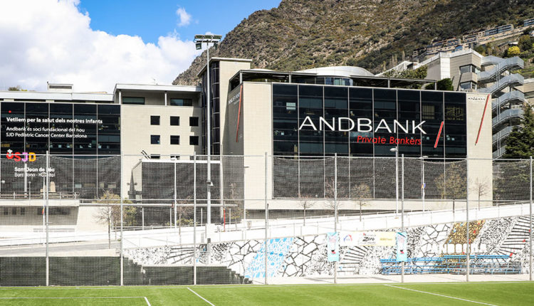 Andbank ha adquirit Degroof Petercam