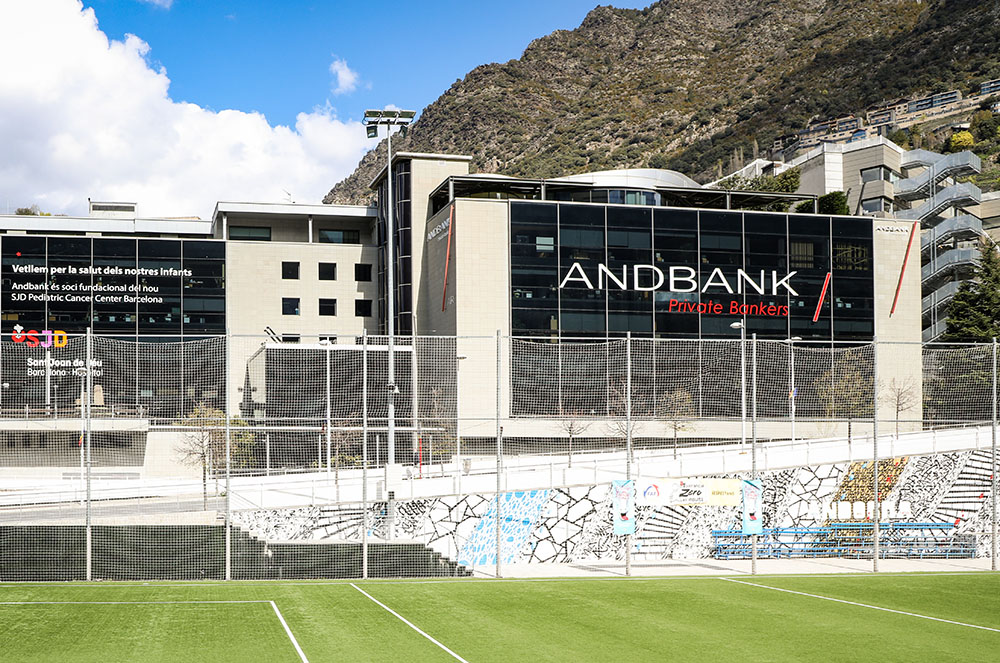 Andbank ha adquirit Degroof Petercam