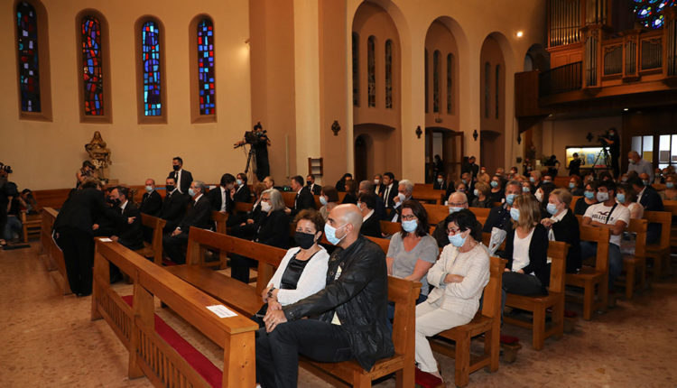 Dona Secret-3C7A7174