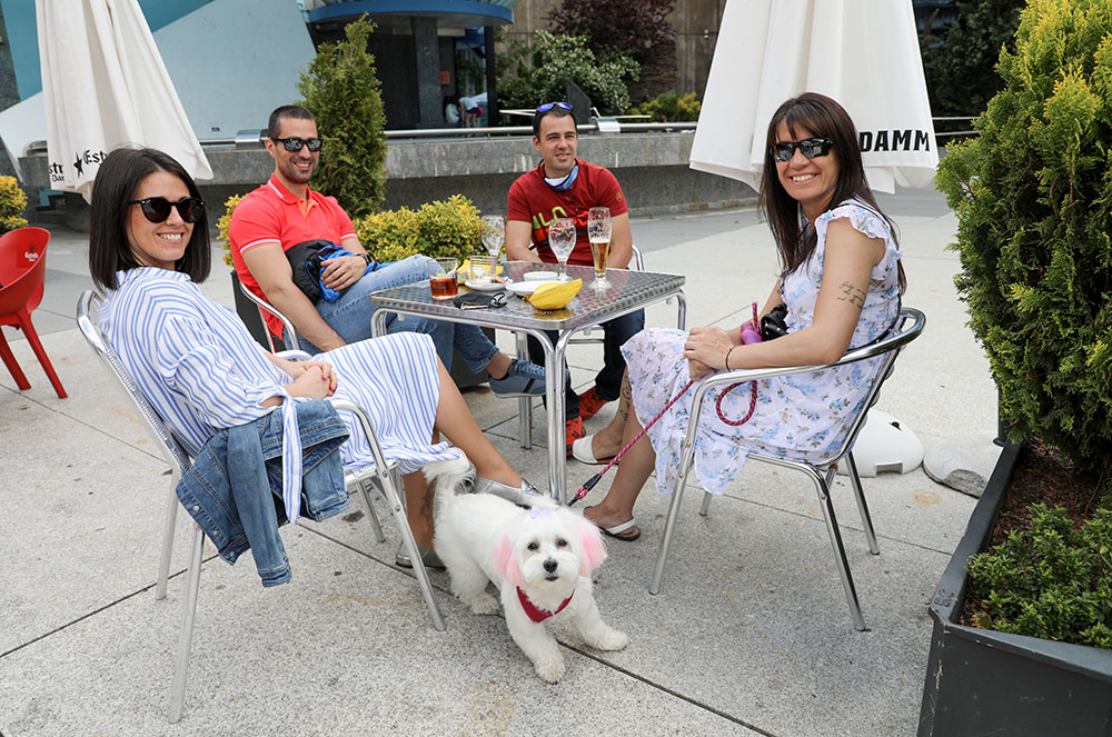 Terrasses a la festa del Poble