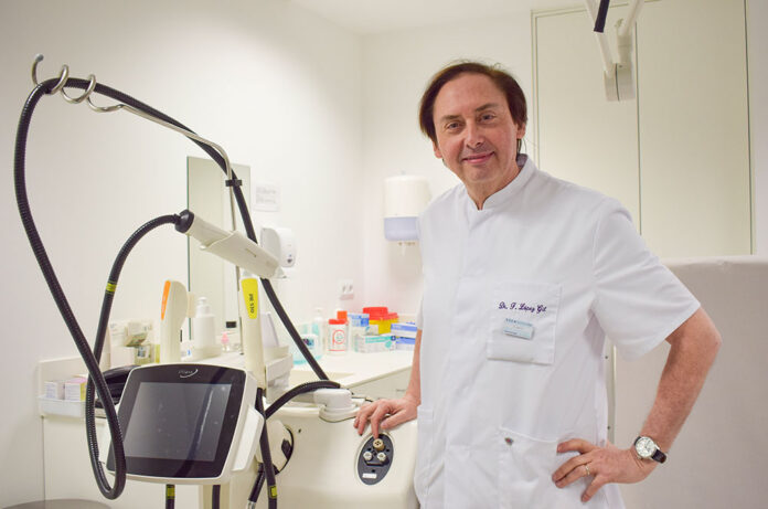 Doctor Francesc López Gil, dermatòleg i director de la Cínica Dermandtek