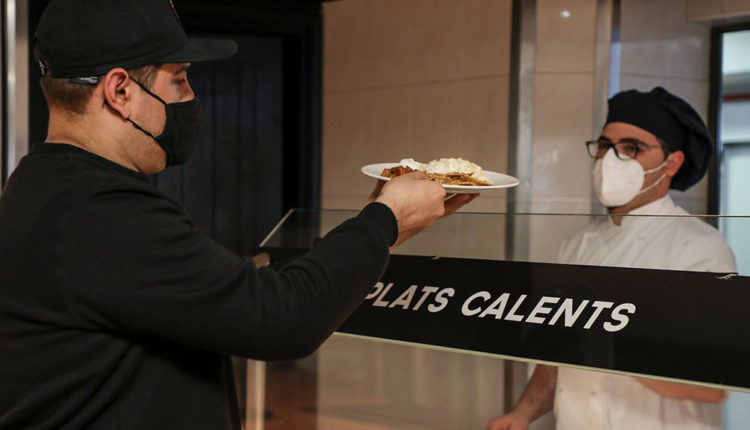 dona-secret-bufet-el-grill-pyrenees-andorra-7