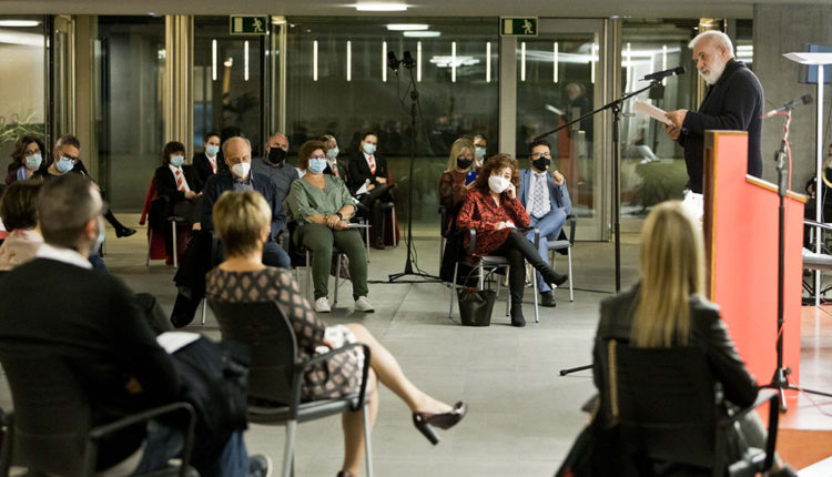 dona-secret-premis-agora-consell-general-andorra-edu-comellas