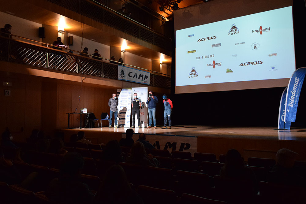 Conferència amb l'alpinista Denis Urubko