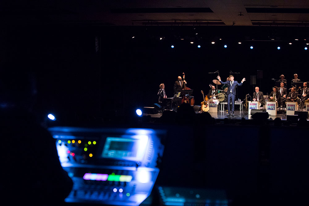 Consola de so al concert de Jazz Som Aquí