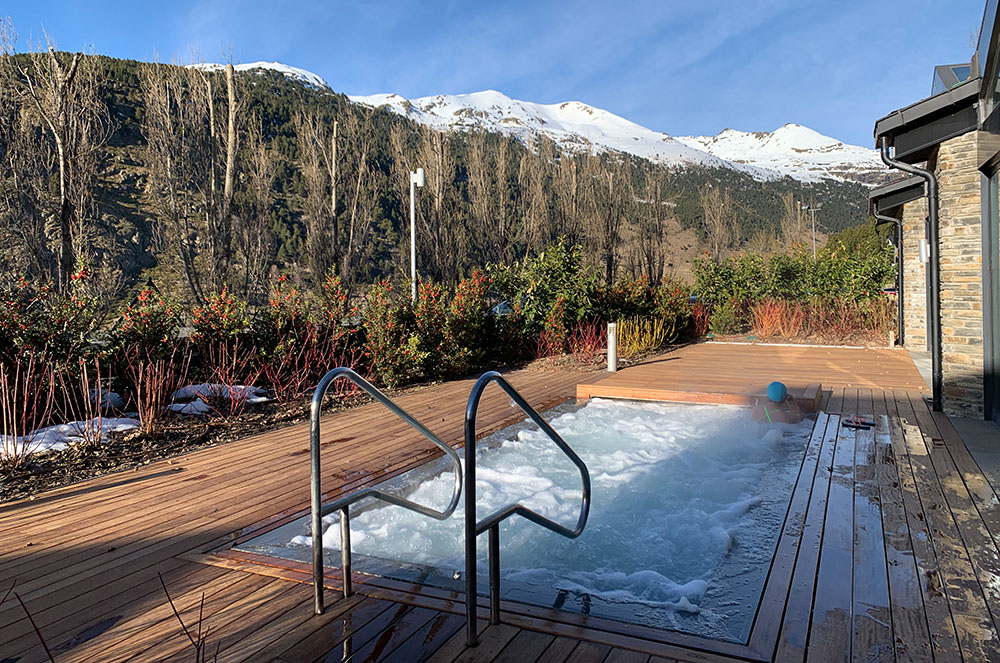 Espai exterior de l'hotel Park Piolets