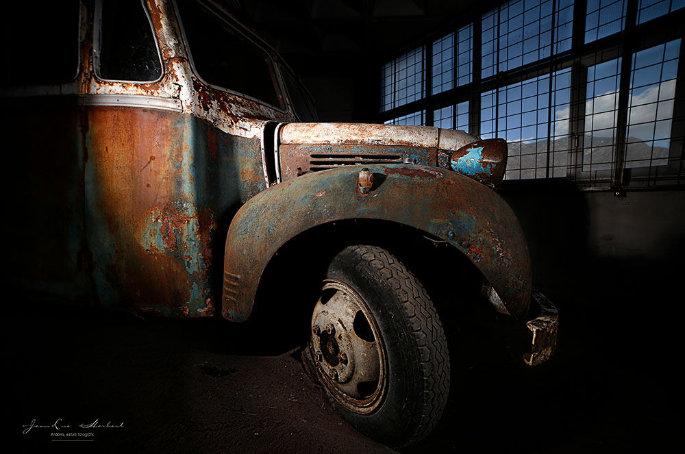 Detall de la carrosseria del Dodge Fargo