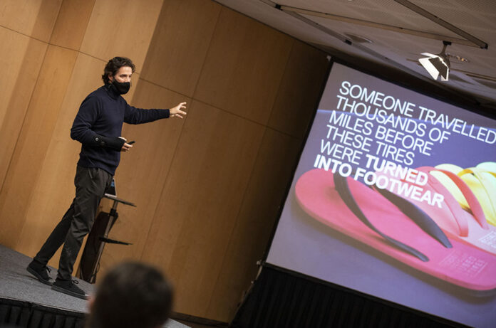 Javier Goyeneche a la conferència de Pyrénées Andorra