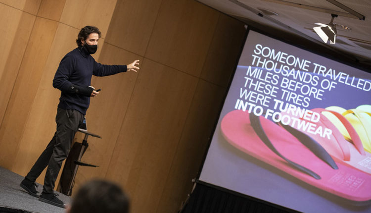 Javier Goyeneche a la conferència de Pyrénées Andorra