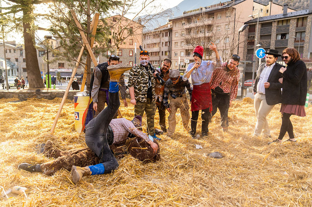 Ball de l’Óssa de Carnaval