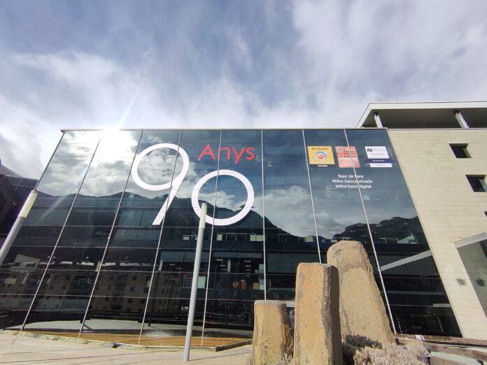 Façana de l'entitat financera Andbank Andorra