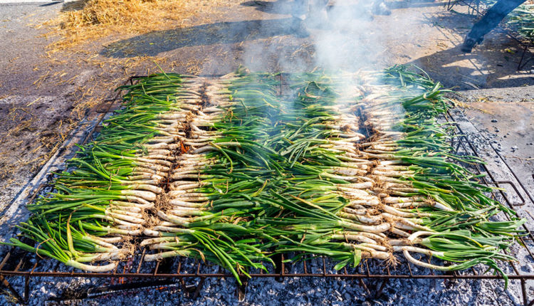 Calçotada popular organitzada per la Unió Proturisme d’Escaldes-Engordany.