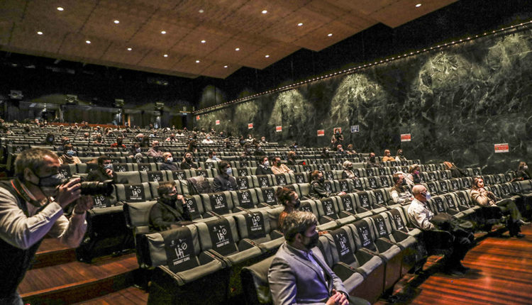 Dona Secret-3C7A3012