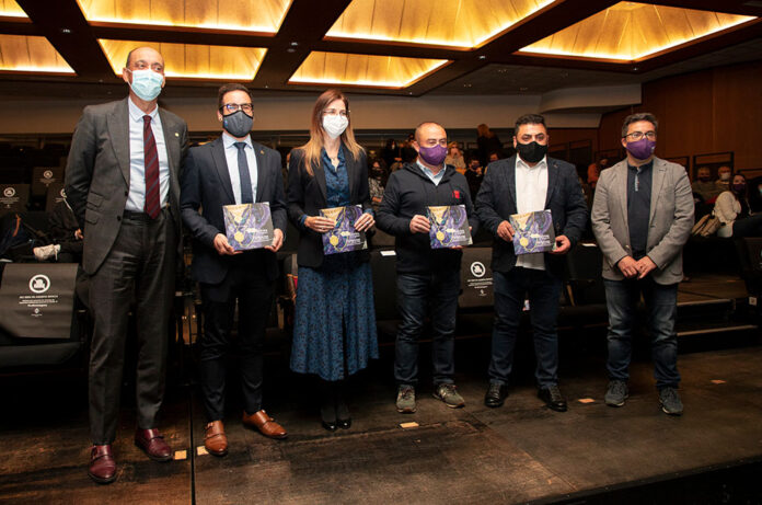 presentació del llibre del grup de folklore casa de portugal
