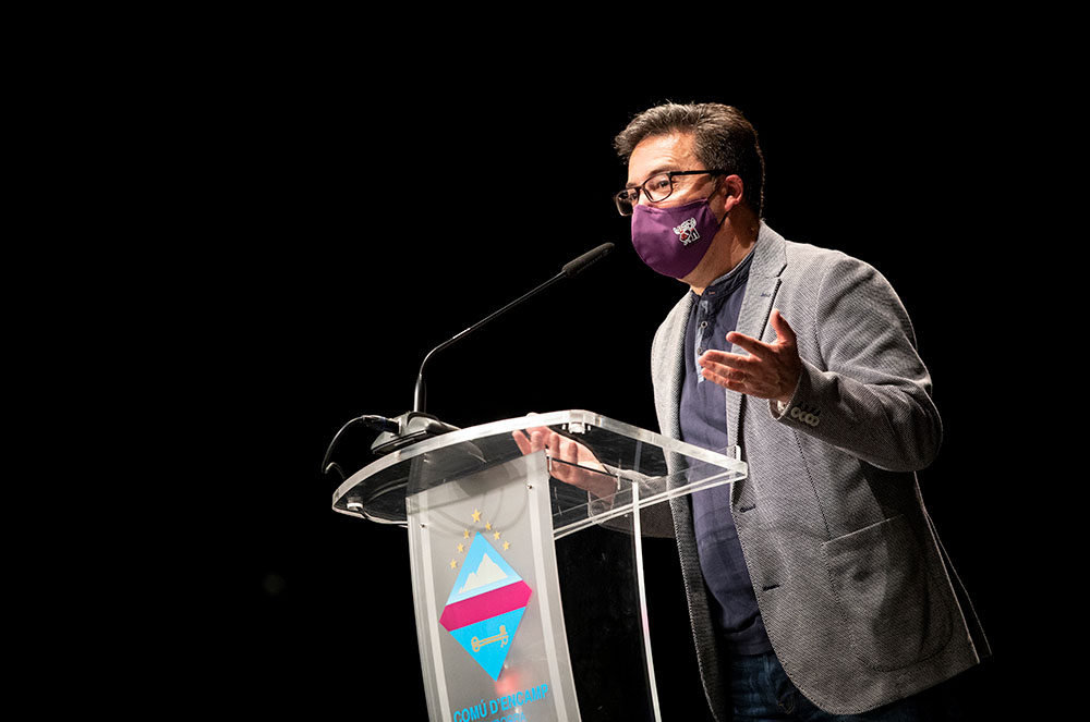 Jose luis carvalho, director artístic del del grup de folklore casa de portugal