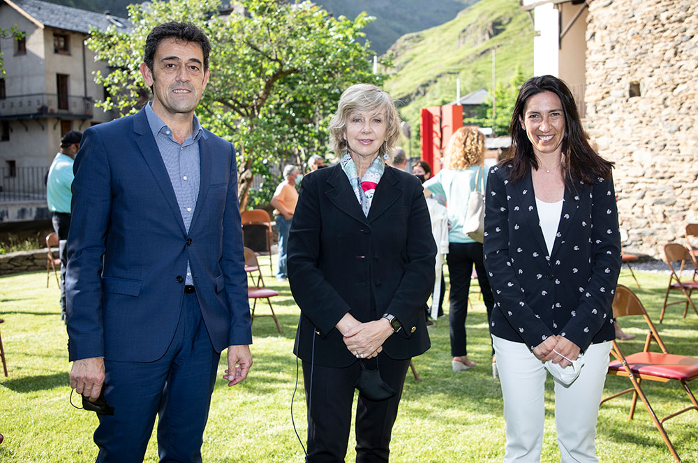 Maria Reig i els cònsols d'Ordino a Cal Pal