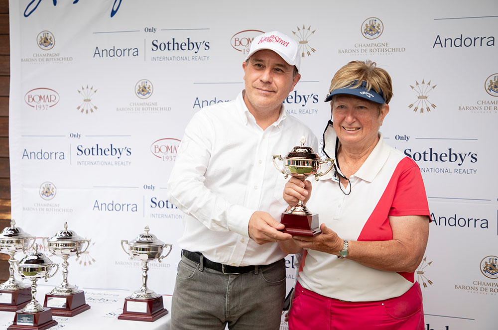 Jugadora guanyadora del Torneig de Golf Andorra Sotheby's