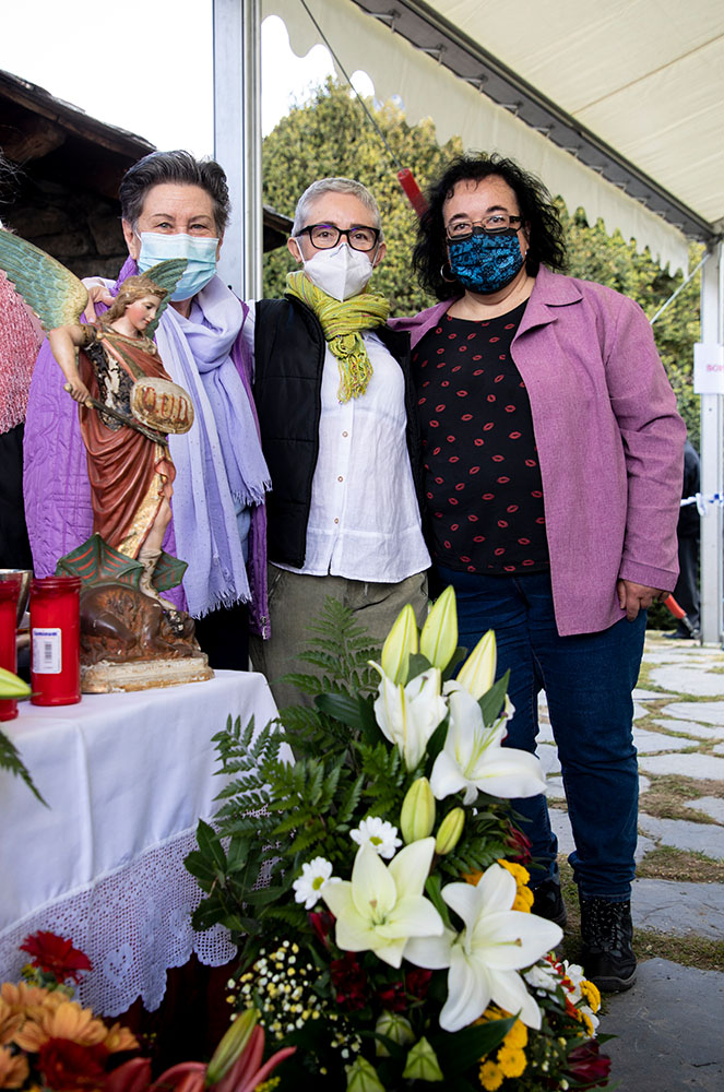 Devotes a la diada de Sant Miquel d'Engolasters