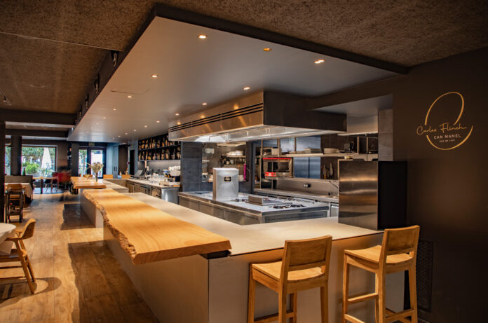 Interior del restaurant Can Manel