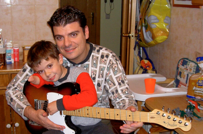 Ferran i David Aguilar creadors de Mr. Hand Solo