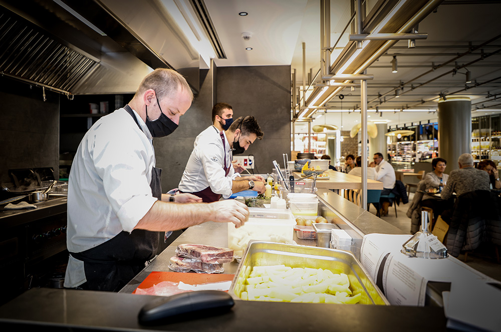 Xef restaurant Sauleda a Júlia Onix