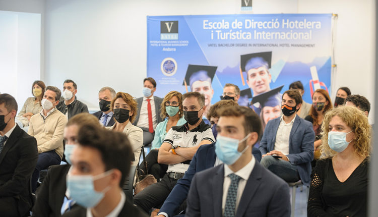 Vatel inauguarcio curs 38