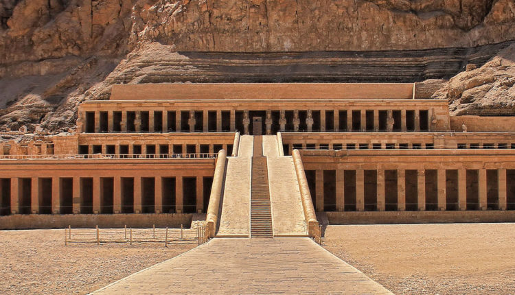 templo-de-hatshepsut-deir-el-bahari-egipto