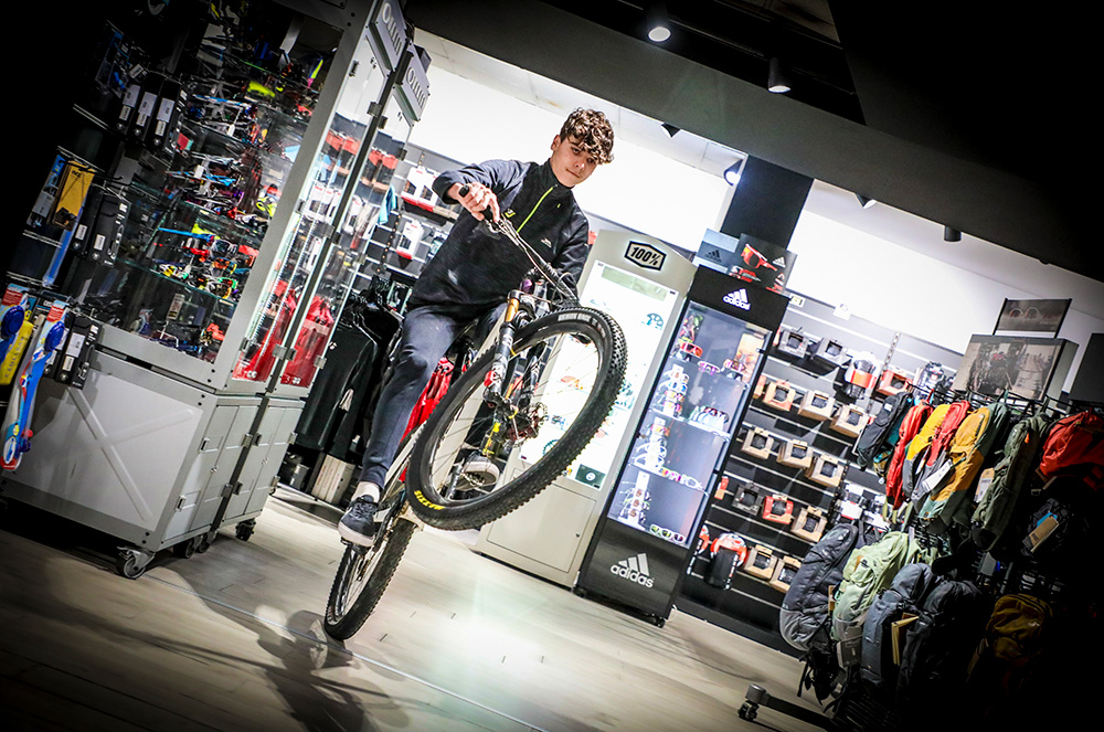 Adrià Regada a Jorma Bike