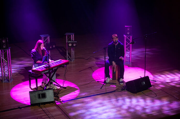 Delafé en concert acústic