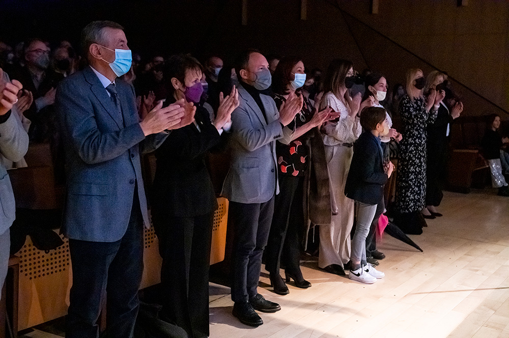 Ovació de les autoritats al concert de la constitució