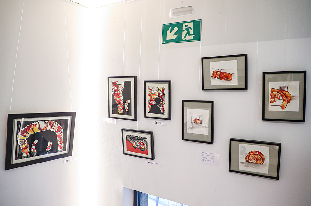 Pintures de la mònica armengol