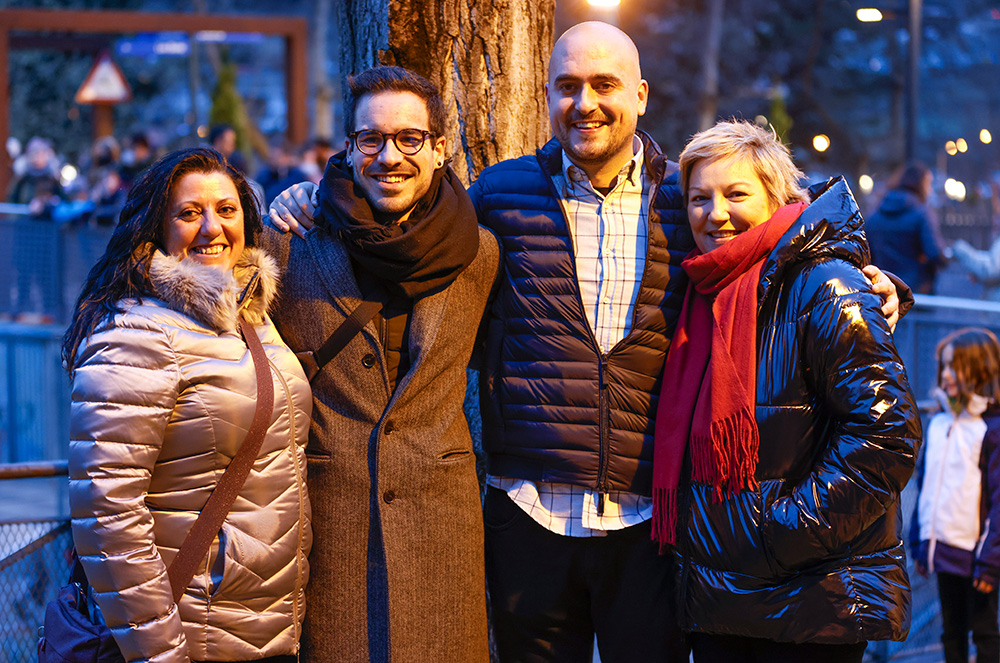 Autoritats encampadanes a La cinquena façana i la neu