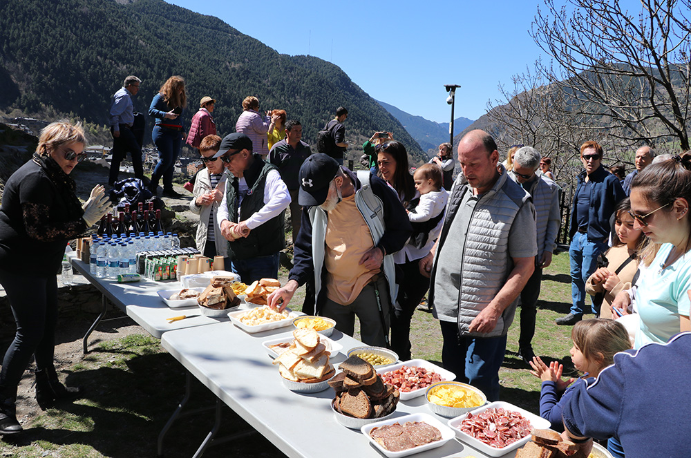 Aperitiu a Sant Romà de les Bons