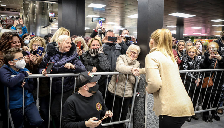 belen-esteban-river-DONA0069