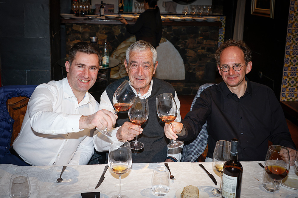 Comensals al maridatge de Pérez Barquero