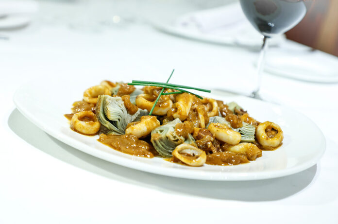 Carxofes amb calamars de la borda de l'avi