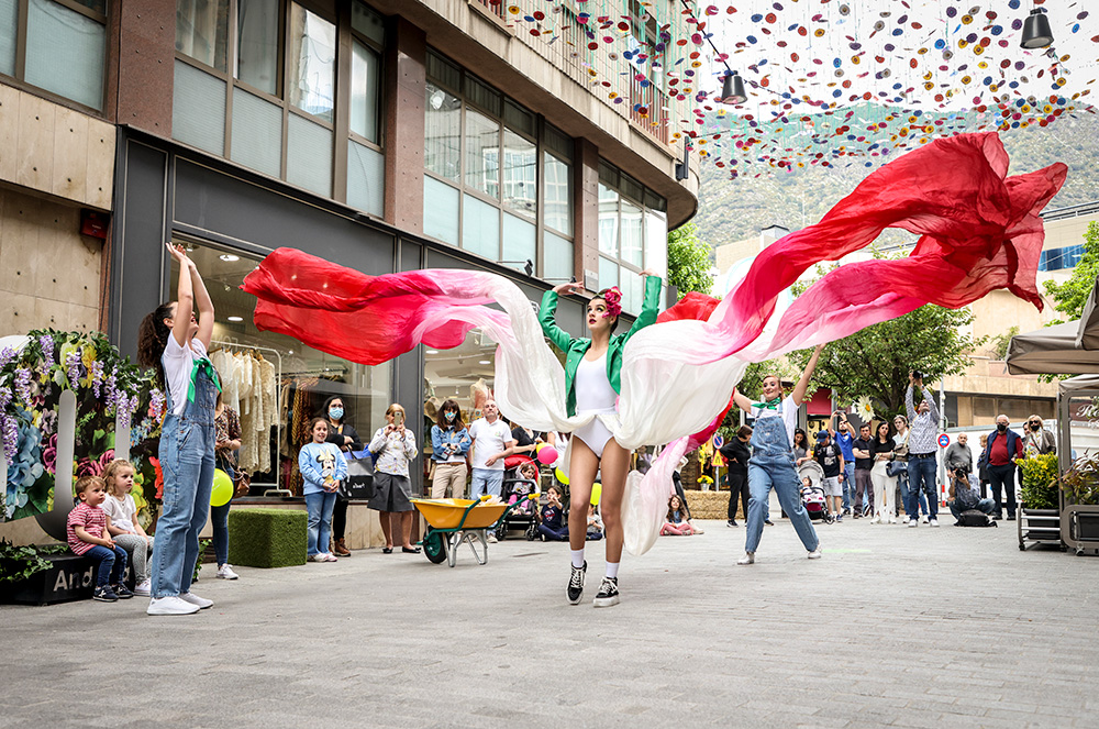 Espectacle Flor Floreta a la Festa de la Primavera 2022