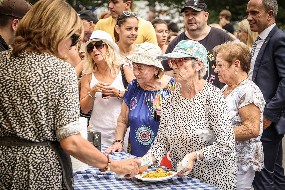 Arrossada popular a la Festa Major de Santa Coloma