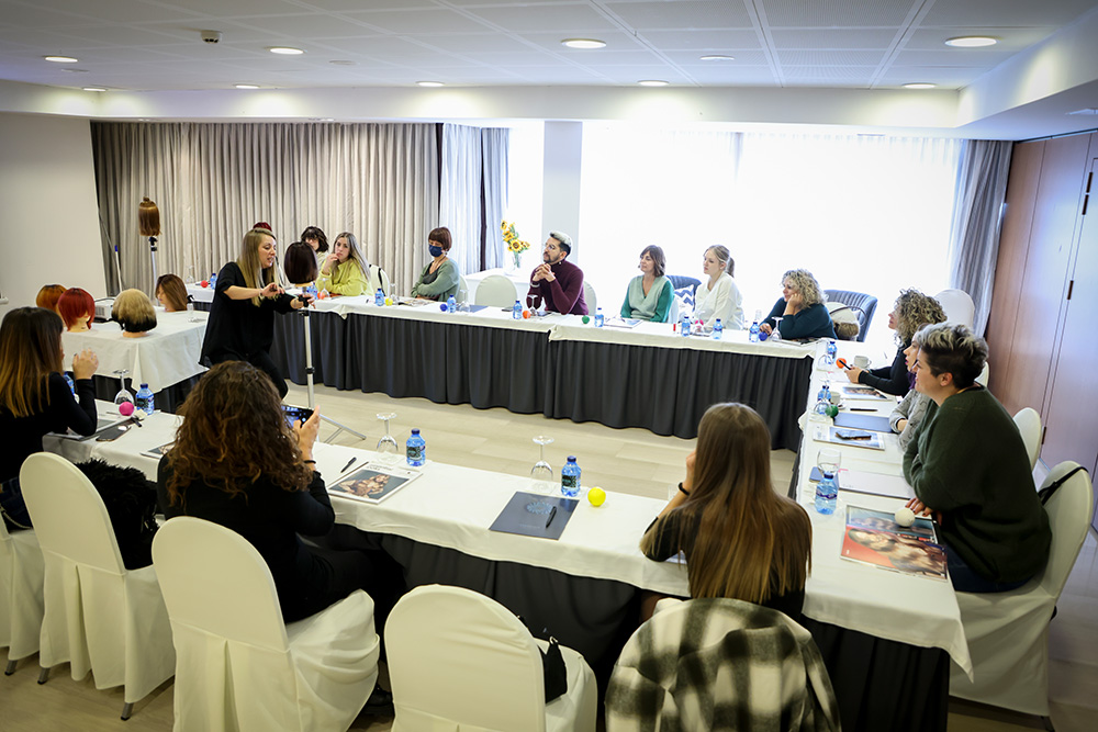 Schwarzkopf Professional i Comercial Renoir presenten els Essential Looks de tardor-hivern