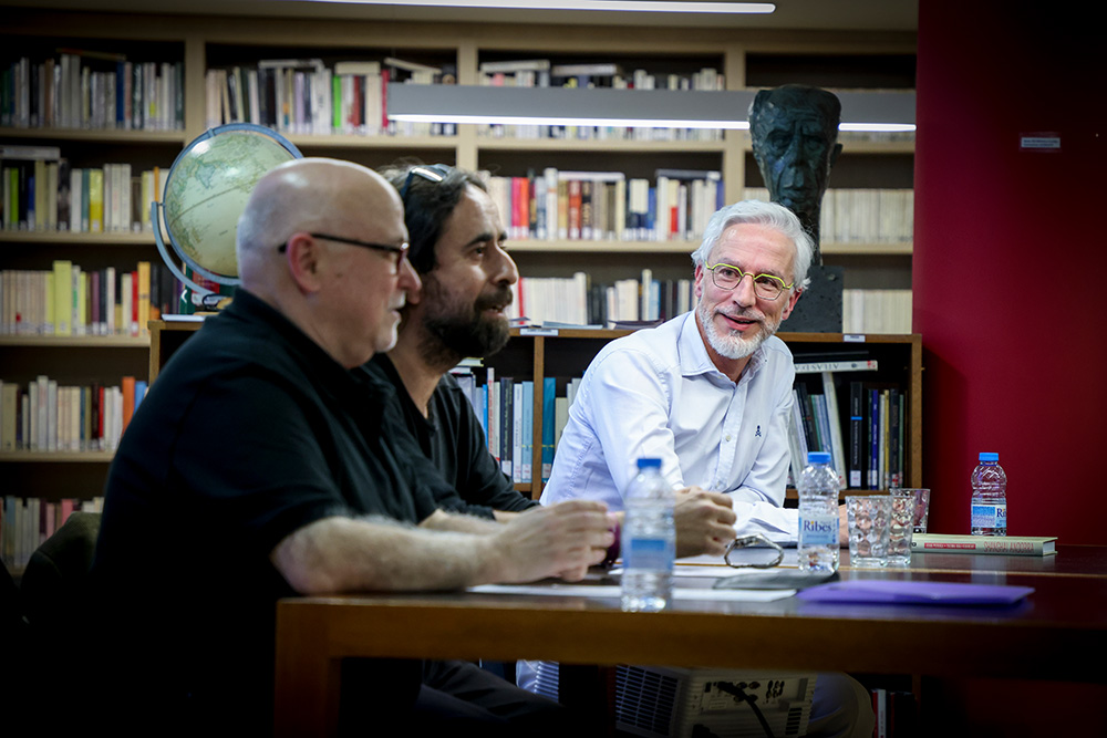 Joan Peruga i Txema Díaz-Torrent presenten Shanghai Anodrra