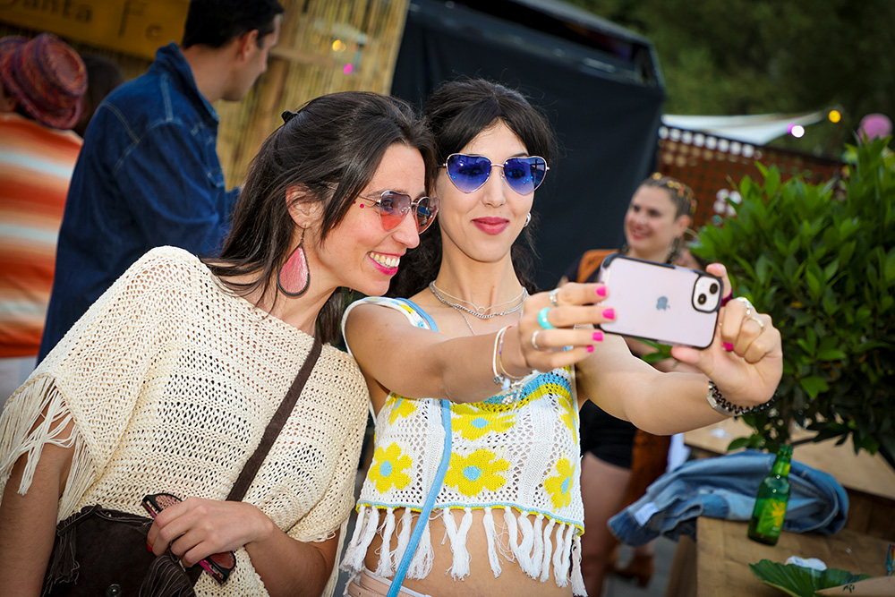 Festa de Crowe Andorra amb motiu de Coachella