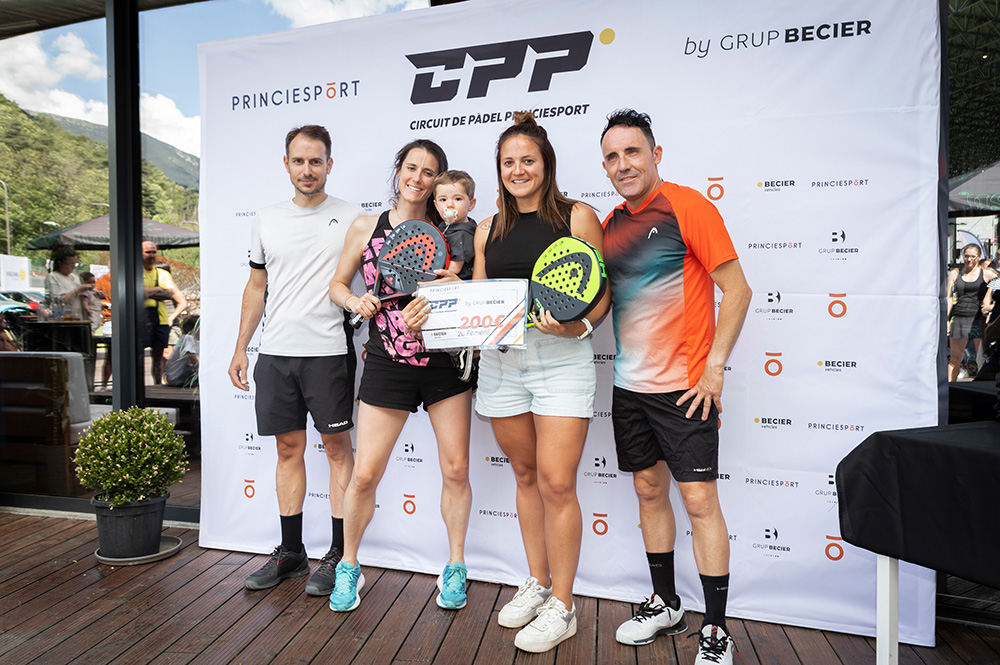 Circuit de pàdel becier