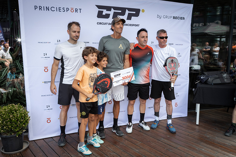 Circuit de pàdel becier