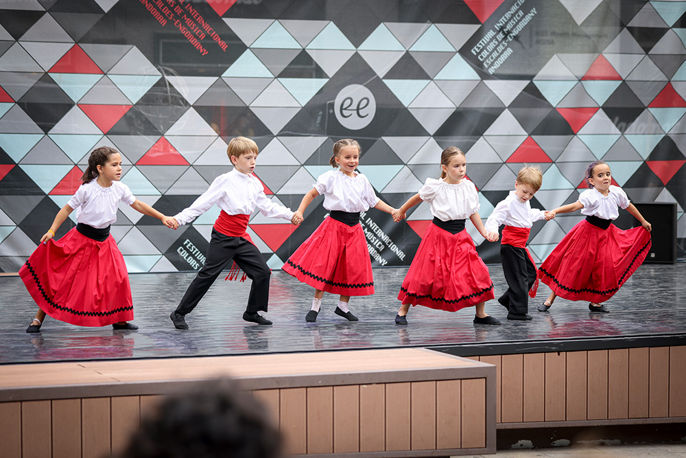 Espectacle de Esbart Santa Anna