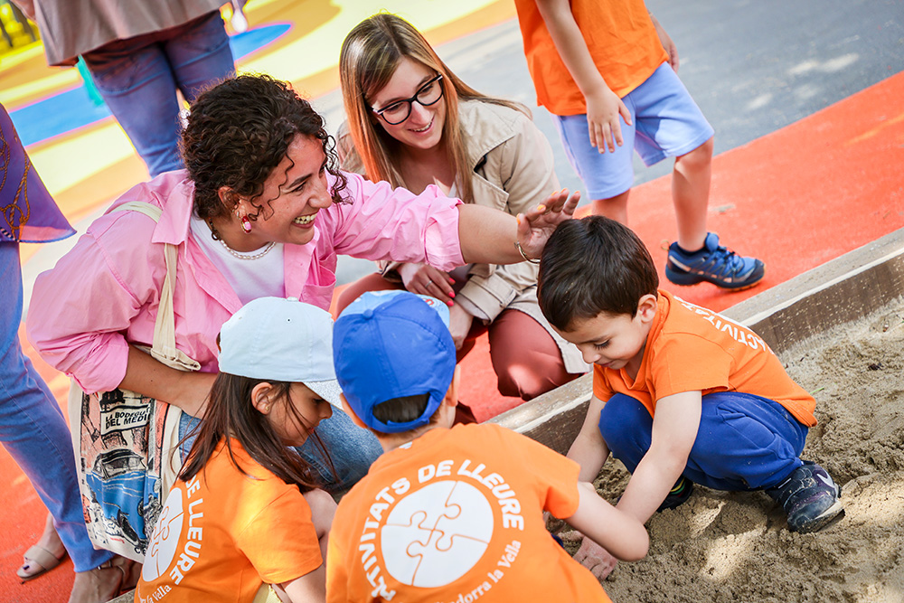 Nous jocs infantils al Parc Central