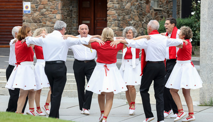 Concurs de colles sardanistes a Encamp