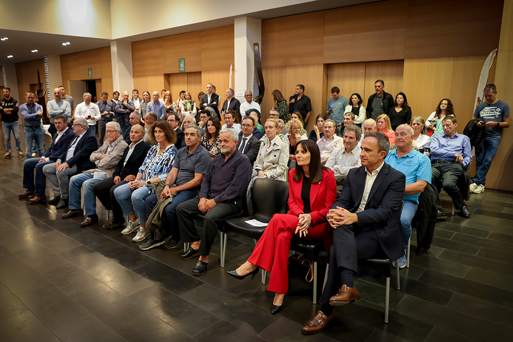 Homenatge a figures de l'esquí i de la FAE