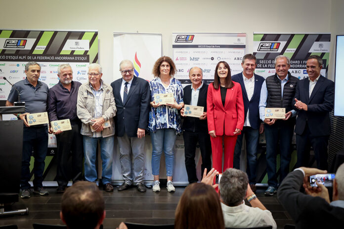 Homenatge a figures de l'esquí i de la FAE